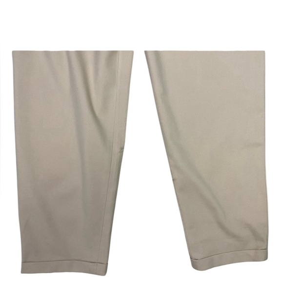 Alice and Olivia Roy front pleat pant in beige size 8 in excellent condition - Picture 3 of 7